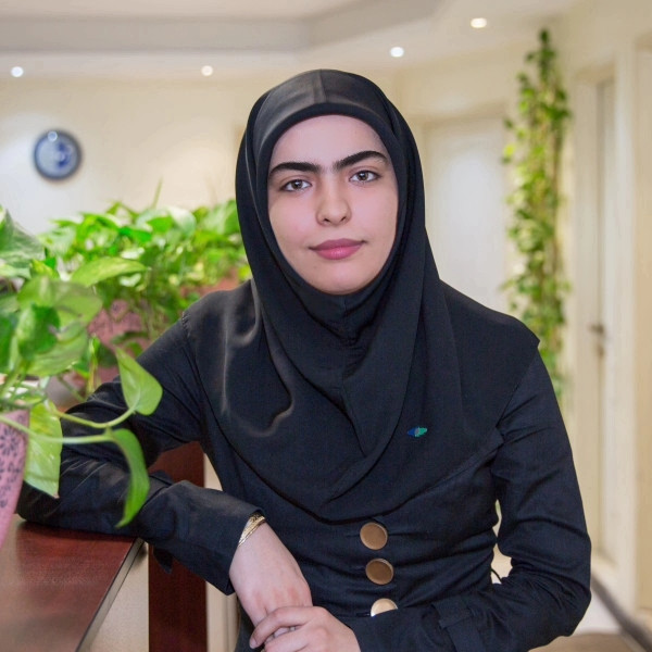 زهرا ساكي